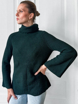 Zielony szmaragdowy sweter wełna golf vintage szerokie rękawy Massimo Dutti | 36 38
