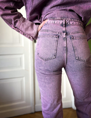 Fioletowy zestaw kurtka i spodnie jeansowe z efektem acid wash Remain | 36 38