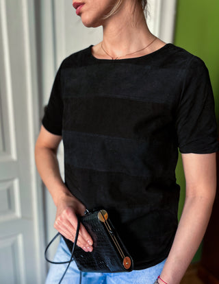 Czarna skórzana zamszowa bluzka t-shirt z krótkim rękawem InWear | 36 38