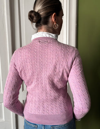 Różowy sweter wełna merino warkocze Magee | 36 38