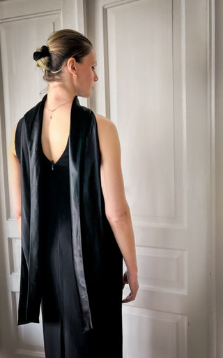 Czarna suknia wieczorowa midi black tie z szalem Precis Petite | 38 40