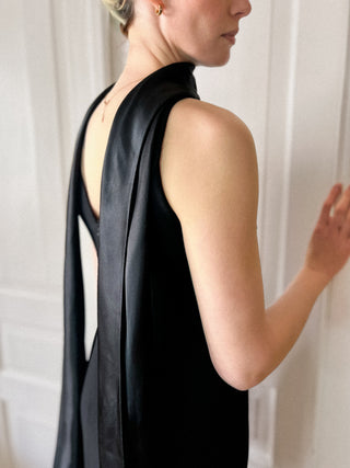 Czarna suknia wieczorowa midi black tie z szalem Precis Petite | 38 40