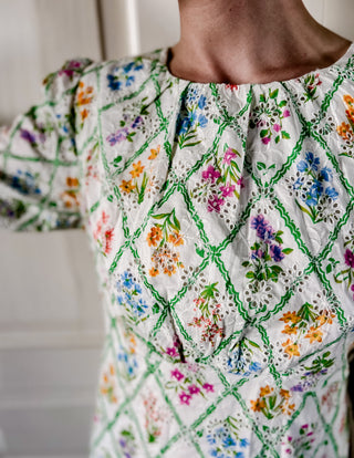 Biała sukienka maxi boho w kwiaty organiczna bawełna Nobody’s child | 40 42