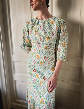 Biała sukienka maxi boho w kwiaty organiczna bawełna Nobody’s child | 40 42