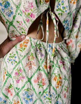 Biała sukienka maxi boho w kwiaty organiczna bawełna Nobody’s child | 40 42