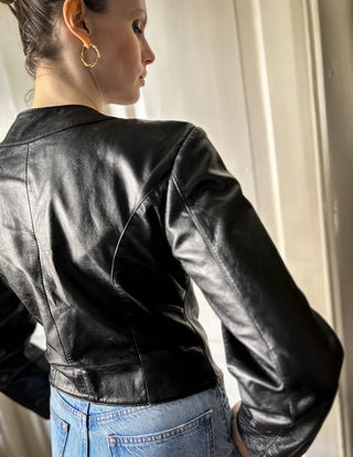 Czarna krótka taliowana skórzana kurtka vintage biker motocyklowa 90s | 36 38