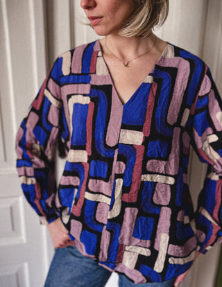 Fioletowa bluzka z wiskozy geometryczne kształty oversize Tom Tailor | 42 44