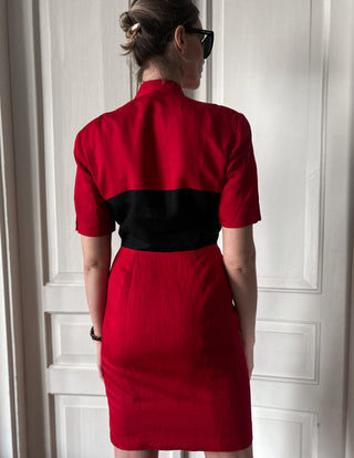 Czerwona dopasowa sukienka szmizjerka midi len i rayon lata 80 Tahari | 38 40