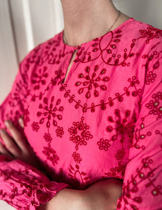 Różowa amarantowa bawełniana ażurowa sukienka boho Freequent | 36 38